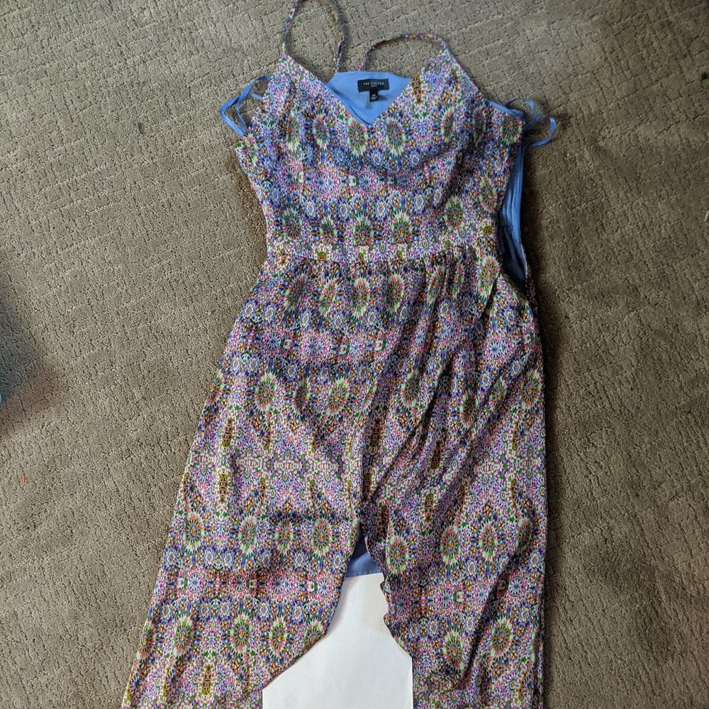 High/low lined geometric floral dress